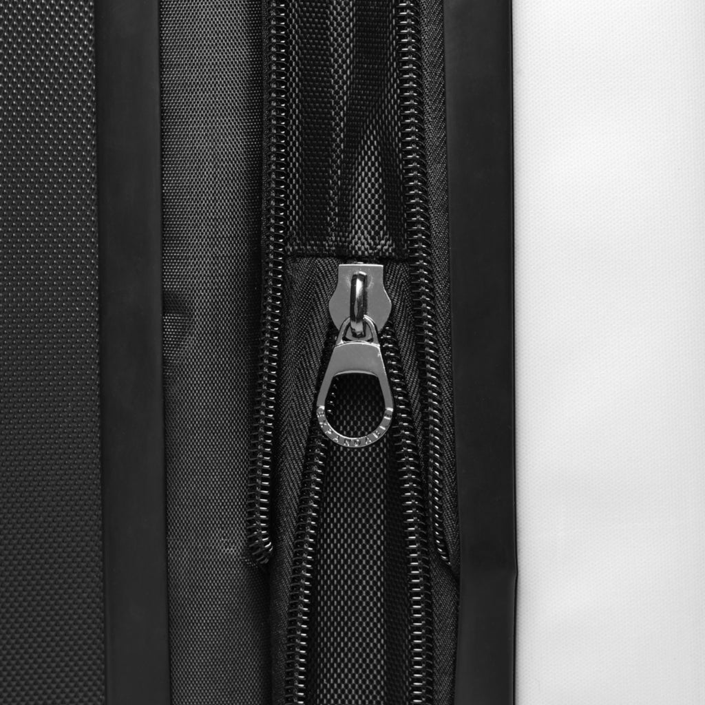 Red (S, M, L) — Carry-On Suitcase – Sleek Black Hardshell Spinner with Telescoping Handle